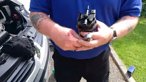 Why Regular Truck Fuel Filter Replacement Improves Fleet Performance